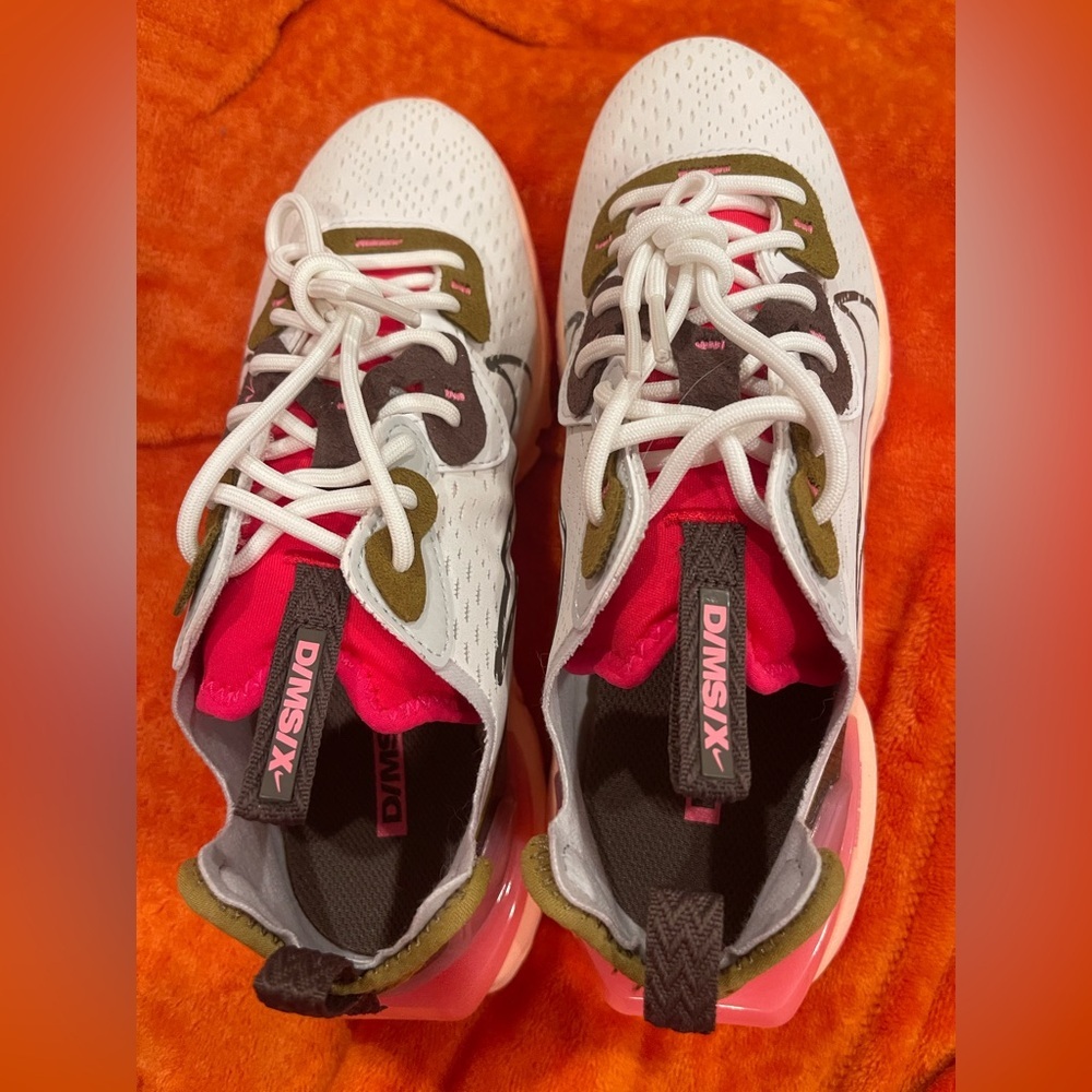 NWOT NIKE REACT VISION 6.5 SUMMIT WHITE/SIREN RED/DESERT MOSS/IRONSTONE rare - Picture 7 of 9